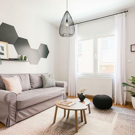 Delightful 1Bd Apartment In Plaka By Upstreet 아테네 외부 사진