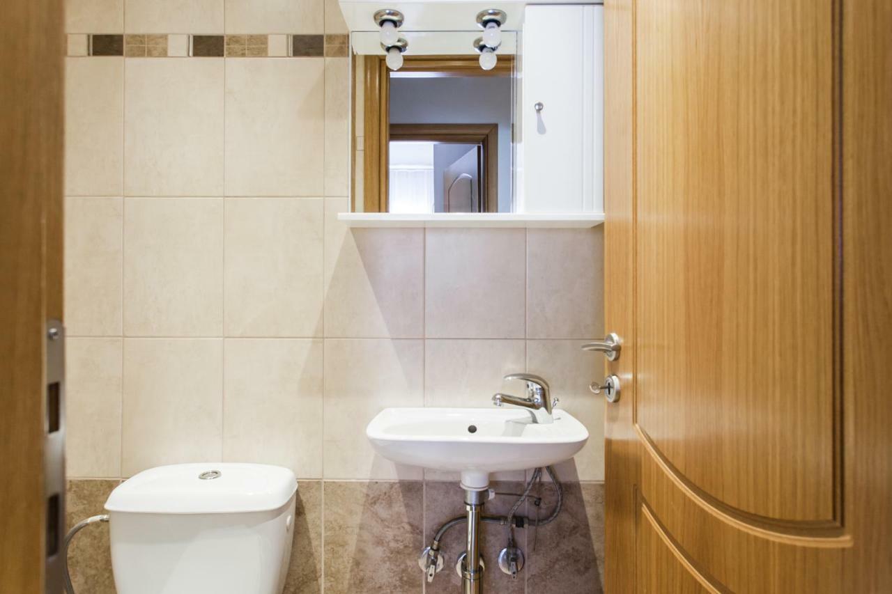 Delightful 1Bd Apartment In Plaka By Upstreet 아테네 외부 사진
