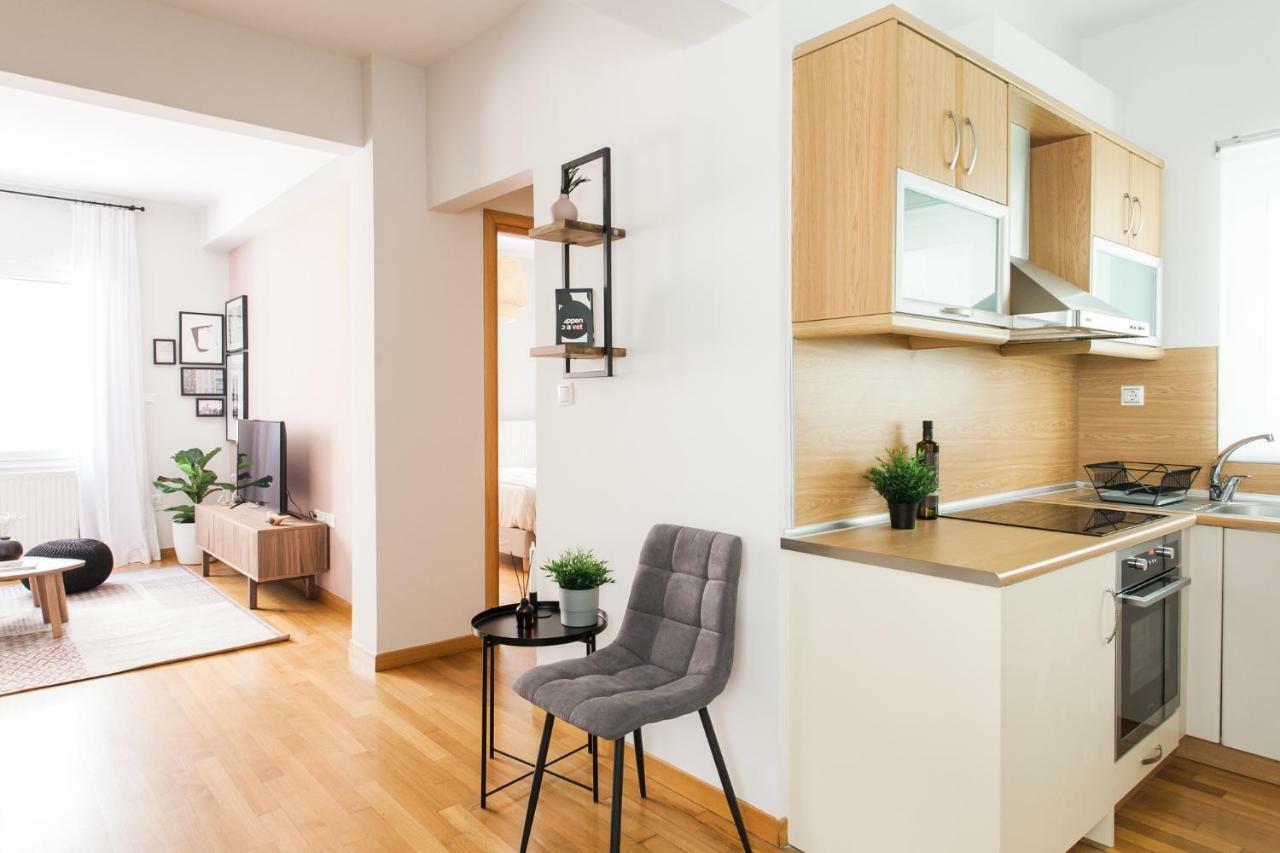 Delightful 1Bd Apartment In Plaka By Upstreet 아테네 외부 사진